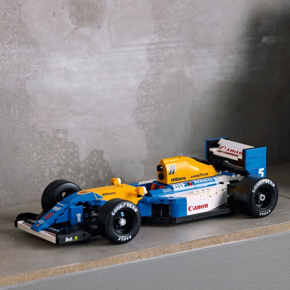 LEGO Icons: Williams Racing FW14B & Nigel Mansell