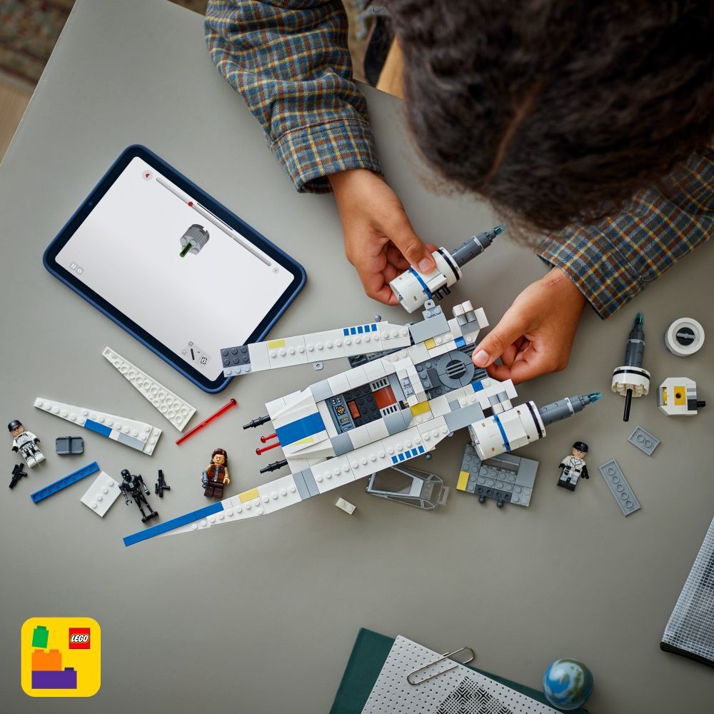 LEGO Star Wars: Rebel U-Wing Starfighter™